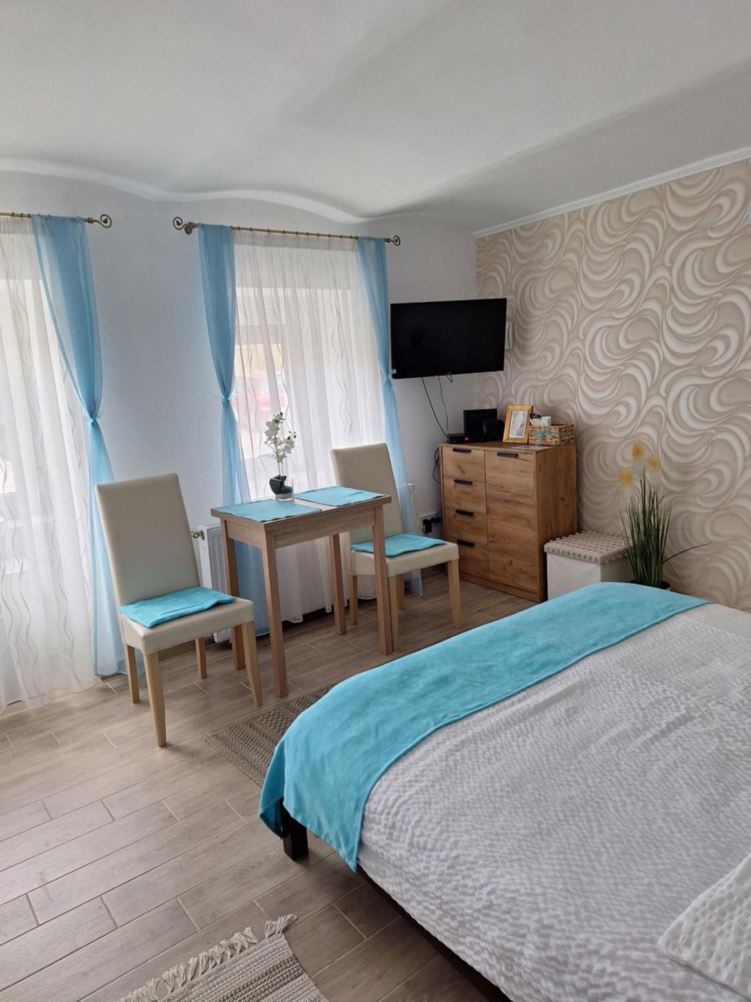 Varfal Apartman Eger Luaran gambar